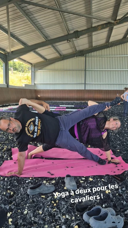 Yoga à deux aujourd'hui pour nos cavaliers avant de monter et pour terminer nos séances 2024/25 avec @ridernutrition .🏇🤸🤼‍♂️

Joindre à nous, proche Mayenne tous  les mercredis après-midis dès septembre 2025. 
Tous les niveaux et tout âge. 🧘‍♂️

Contactez-nous !✨️

✅️ Envoyez-nous un message ici pour plus d'informations.

#equilibre #bienetrecavalier #souplesse #gestiondustress