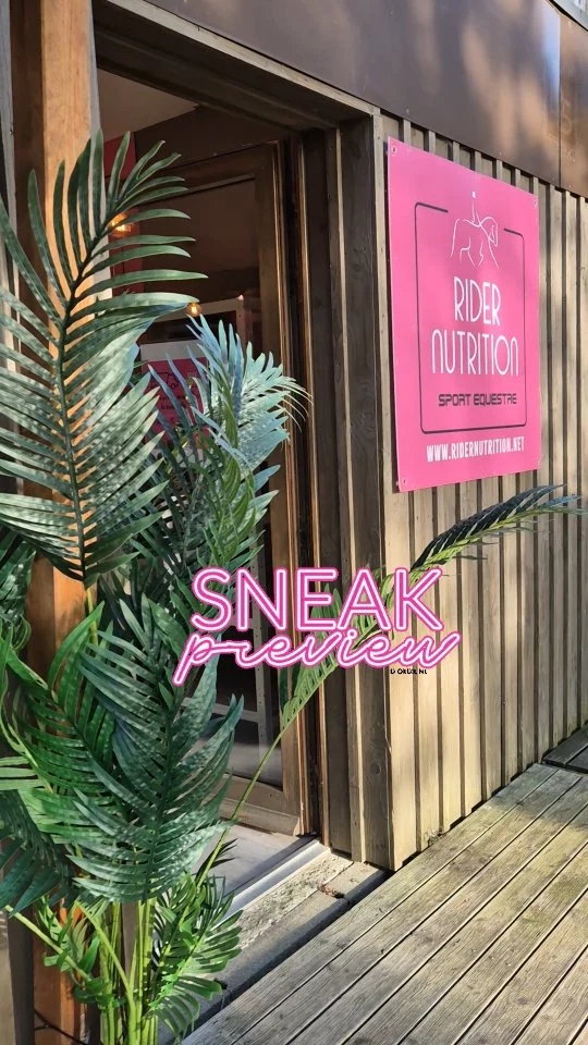 Un aperçu de notre nouvelle boutique @ridernutrition Grand Hall  @pole_europeen_du_cheval - ouverte pour le concours CSI prochainement. ✨️

A sneak peak of our new boutique @ridernutrition  Grand Hall @pole_europeen_du_cheval - opening soon for the CSI show jumping. ✨️ 

#ridernutrition #ridernutritionboutique #sportsnutritionforequestrians #nutritionsportivepourlescavaliers