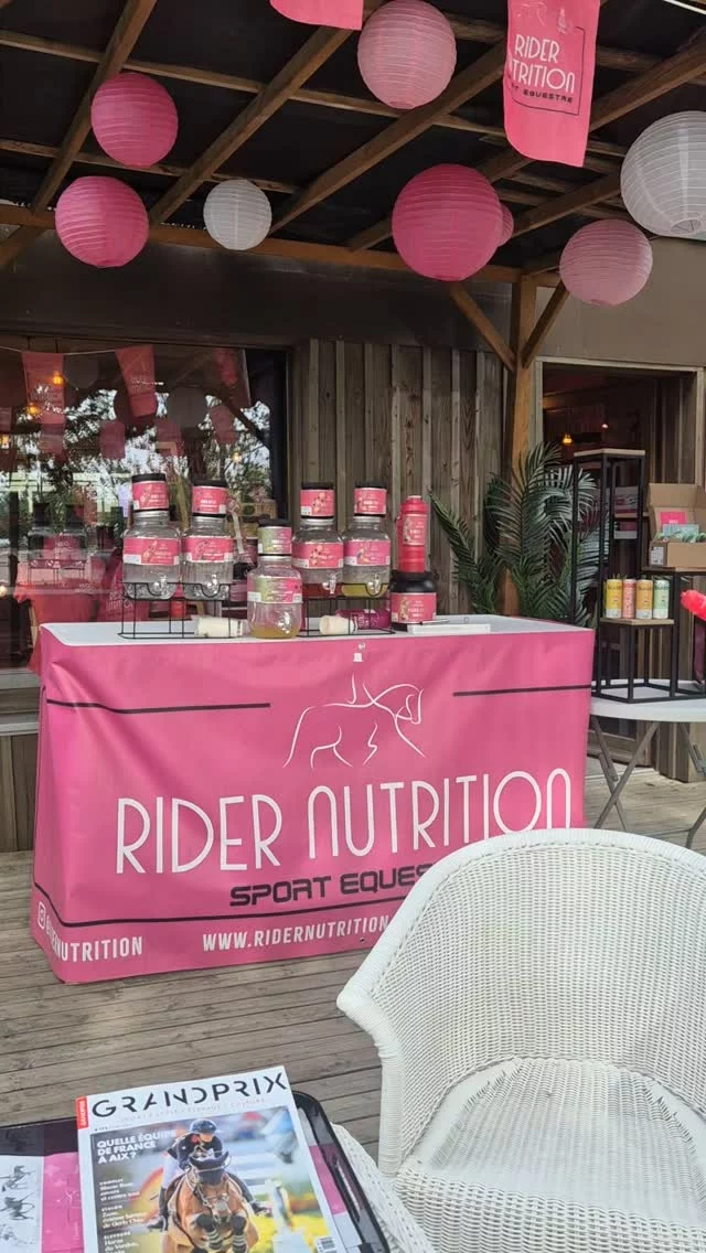Inauguration ready ! 🩷✨️🥂
Boutique @ridernutrition Grand Hall @pole_europeen_du_cheval
@teampinkridernutrition

#ridernutritionboutique #sportsnutritionforequestrians 
#nutritionsportivepourlescavaliers 
#teampink