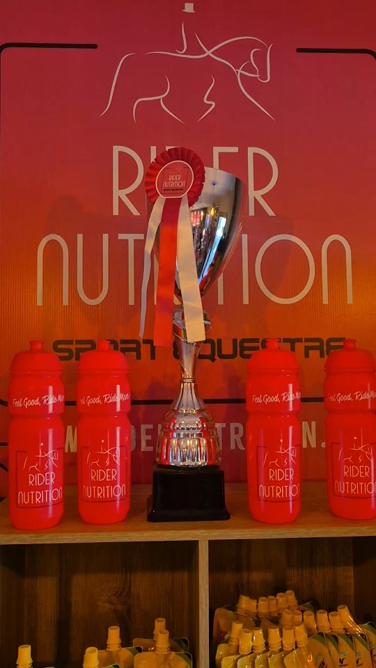 Leader en nutrition sportive pour les cavaliers. 
Boutique @ridernutrition Grand Hall @pole_europeen_du_cheval et en ligne 
(link in bio) www.ridernutrition.net 

Leaders in Sports Nutrition for Equestrians.
Boutique Le Mans @pole_europeen_du_cheval Grand Hall et online (link in bio) www.ridernutrition.net 

#electrolytes #ridernutrition #riderperformance #bienetrecavalier #ridertonic