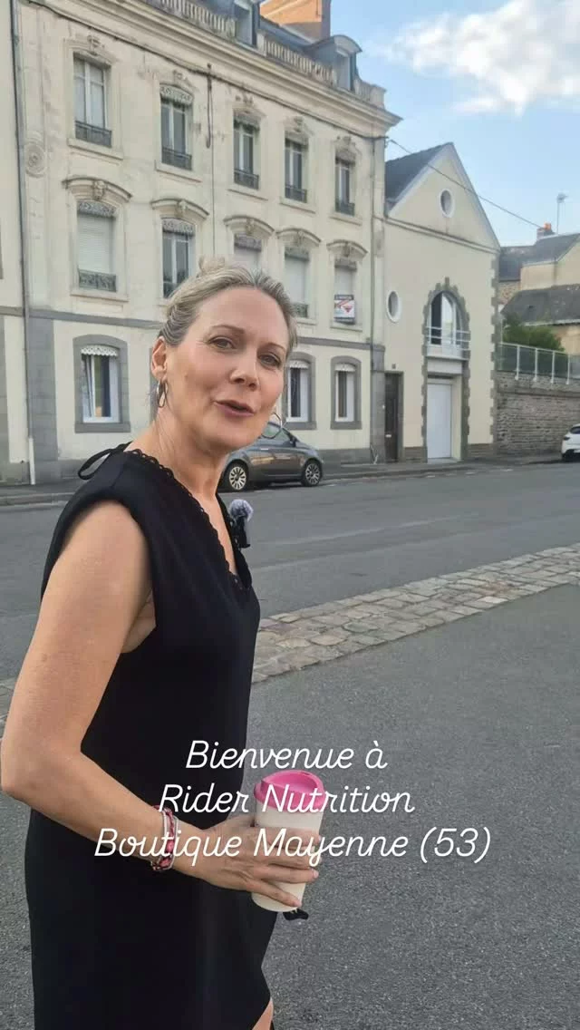 Un tour de notre boutique @ridernutrition à Mayenne. 🥤🩷 Le siège social de notre entreprise 'rose', avec un petit entrepôt et magasin pour nos livraisons et clients cavaliers. 🏇 Vous pouvez nous visiter ici, sur Rdv,  pour une consultation, faire tes achats ou pour chercher vos commandes en-ligne.
🛍📦🥤

Nous sommes les 'leaders' en nutrition sportive pour cavaliers. 🏆

🇬🇧🇪🇺
A tour of our Mayenne Boutique @ridernutrition 🥤🩷 The Head Office of our 'pink' company, with a little warehouse and shop for our equestrian clients. 🏇 You can come and see us here by appointment, for a consultation, to shop or collect your online orders.🛍📦

We're the Leaders in Sports Nutrition for Equestrians. 🏆

#ridernutrition 
#ridernutritionboutique #sportsnutritionforequestrians 
#nutritionsportivepourlescavaliers