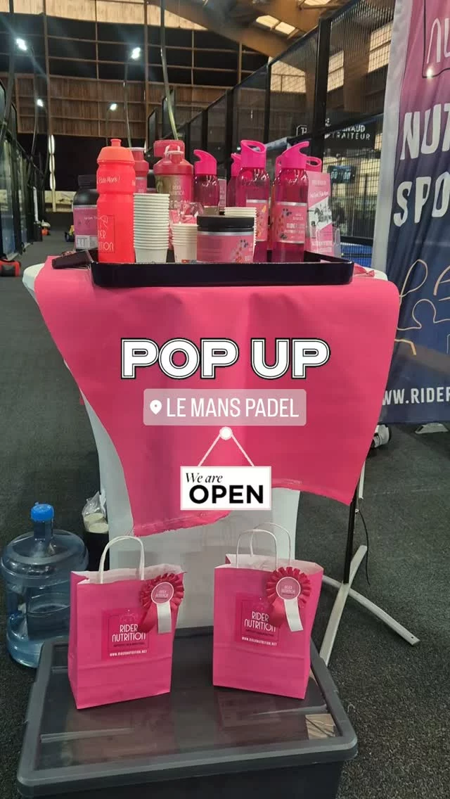 Notre première animation Pop-Up @ridernutrition au Grand Tournoi @lemans.padel 🎾🥤
Un grand merci aux organisateurs @dorinerabas 

Boutique @ridernutrition située dans le Grand Hall @pole_europeen_du_cheval 
-10% offert aux joueurs pour les achats sur place ! ✨️🥤

🇪🇺🇬🇧
Our first Pop-Up @ridernutrition during a Grand Tournoi @lemans.padel 🎾🥤
Huge thanks to the organisers @dorinerabas 

Boutique @ridernutrition located in the Grand Hall @pole_europeen_du_cheval 
-10% offer to all players in store. ✨️🥤

#padel #ridernutritionanimations #sportsnutrition #ridernutrition