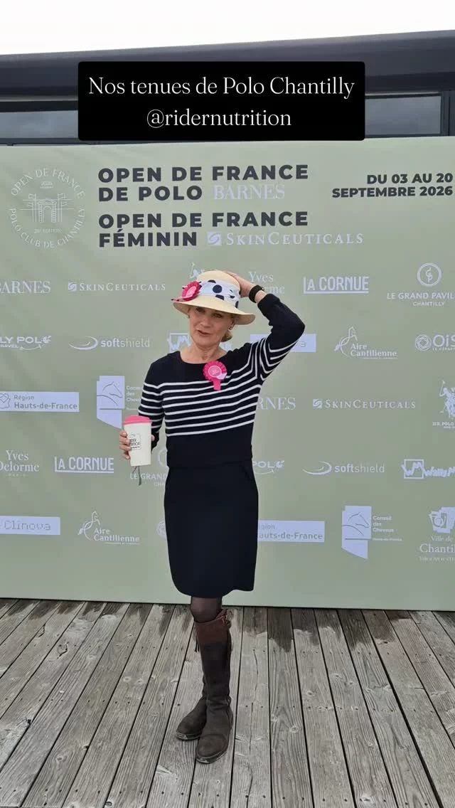 Le grand jour de polo @polodechantilly Trophy Barnes... et une petite présentation de nos tenues. 😉💃🕺 Venez nous voir Stand 6

Polo day has arrived @polodechantilly Tophy Barnes and a little presentation of our outfits for the day. 😉💃🕺 Come and see us - Stand 6

#ridernutrition #nutritionsportivepourlescavaliers
#sportsnutritionforequestrians #poloridernutrition